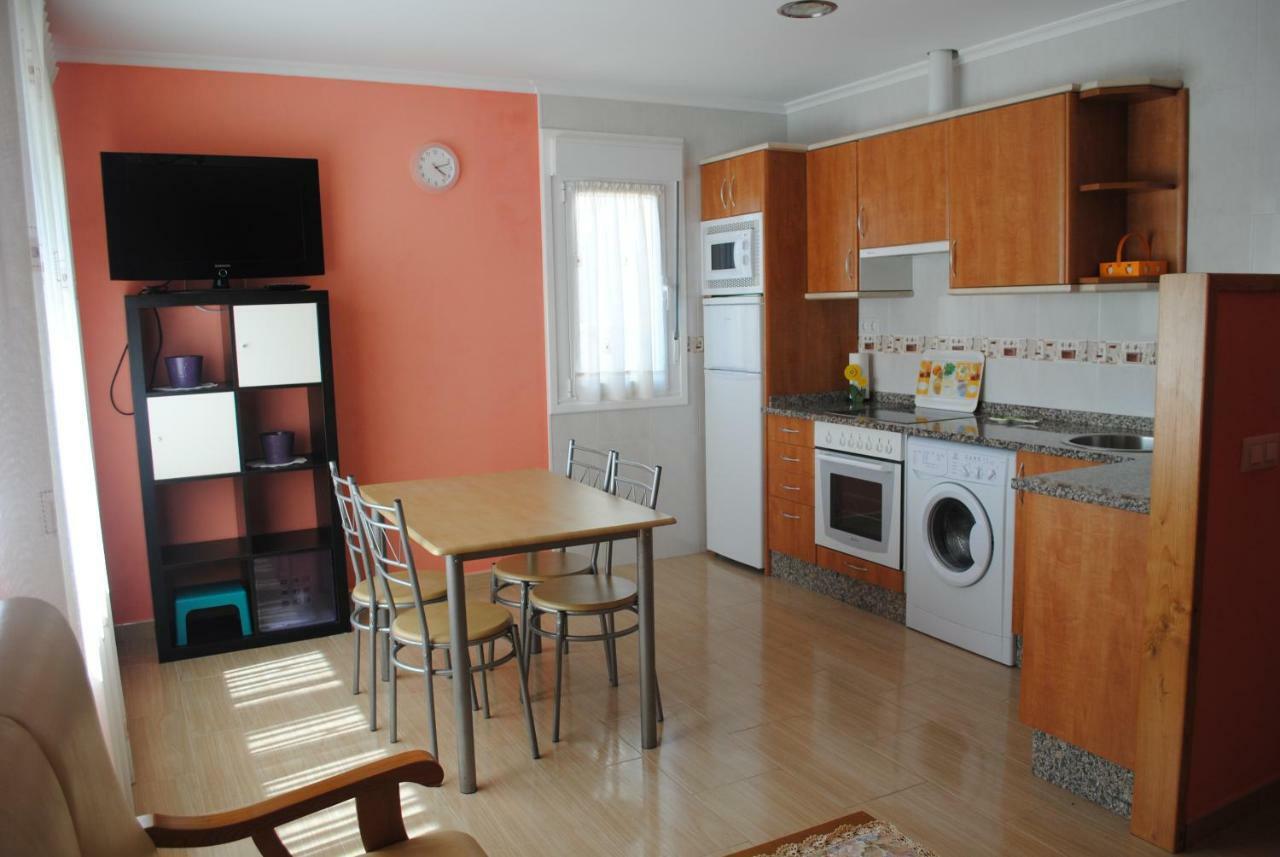 Oviñana Apartamentos Las Llabanas מראה חיצוני תמונה